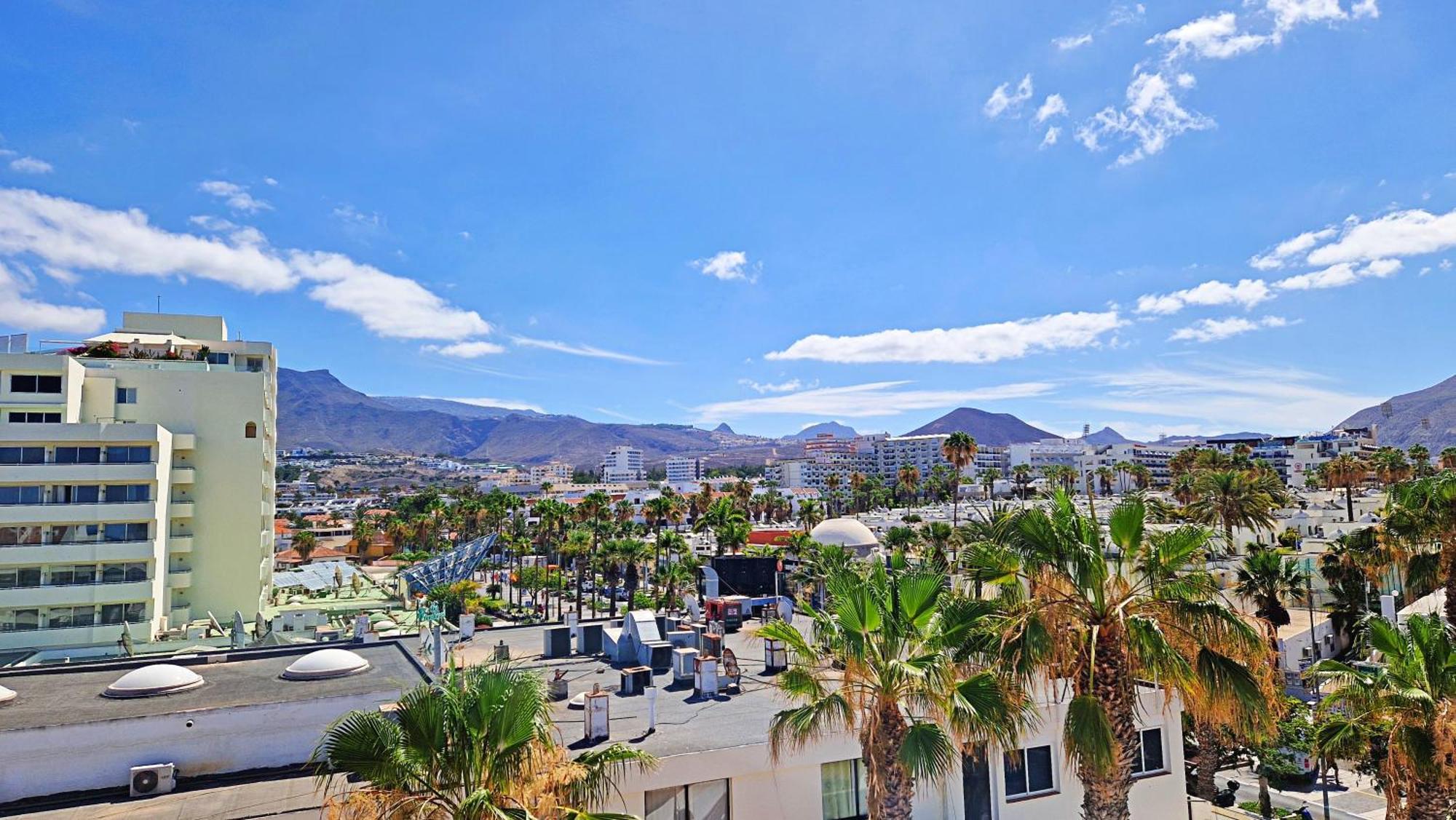 Apartment Parque Santiago Ii - Air Conditioning - Ocean View - 350mt From The Playa de las Americas (Tenerife)